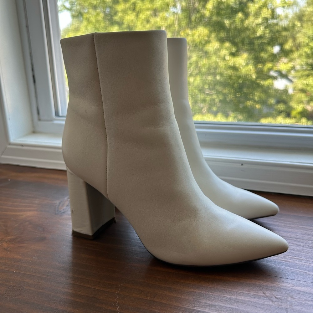 Marc Fisher Garina Booties